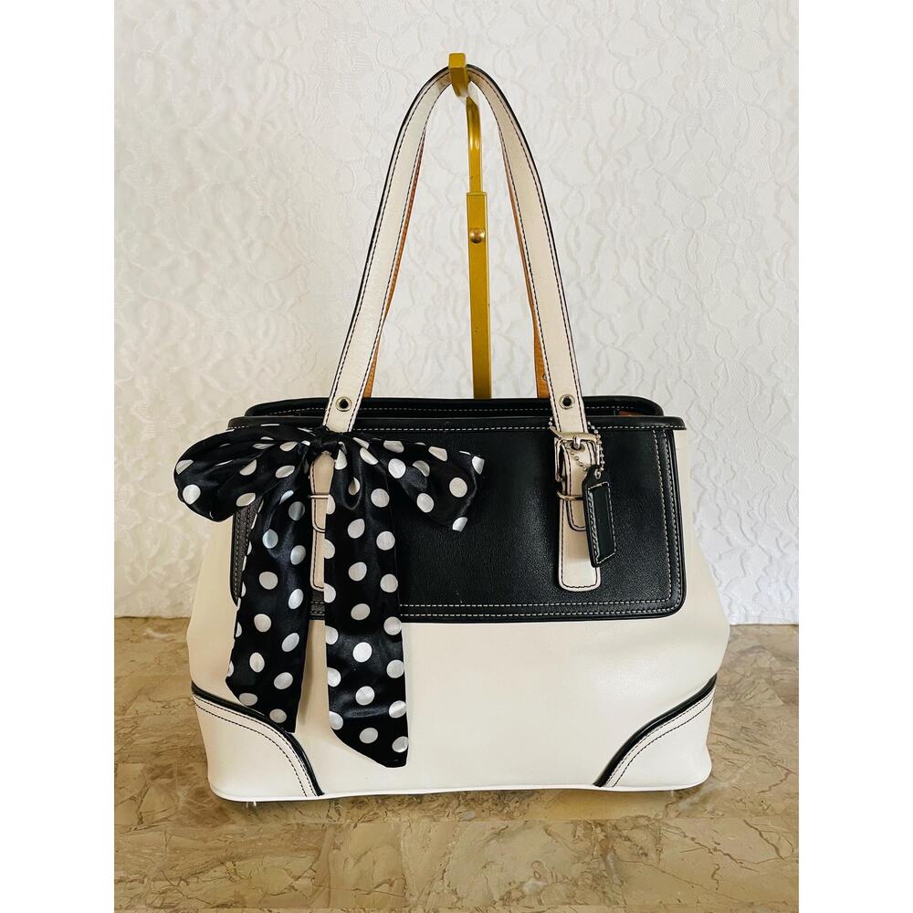 Vtg Coach Hampton off white/ black Legacy leather tote shoulder bag handbag 9605